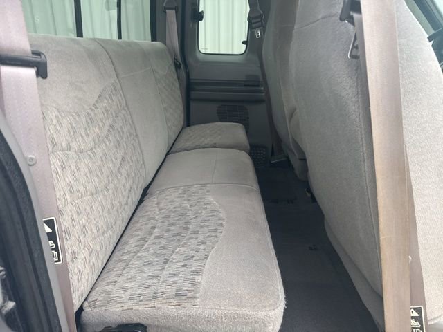 Used 2000 Ford F350 XLT image 21