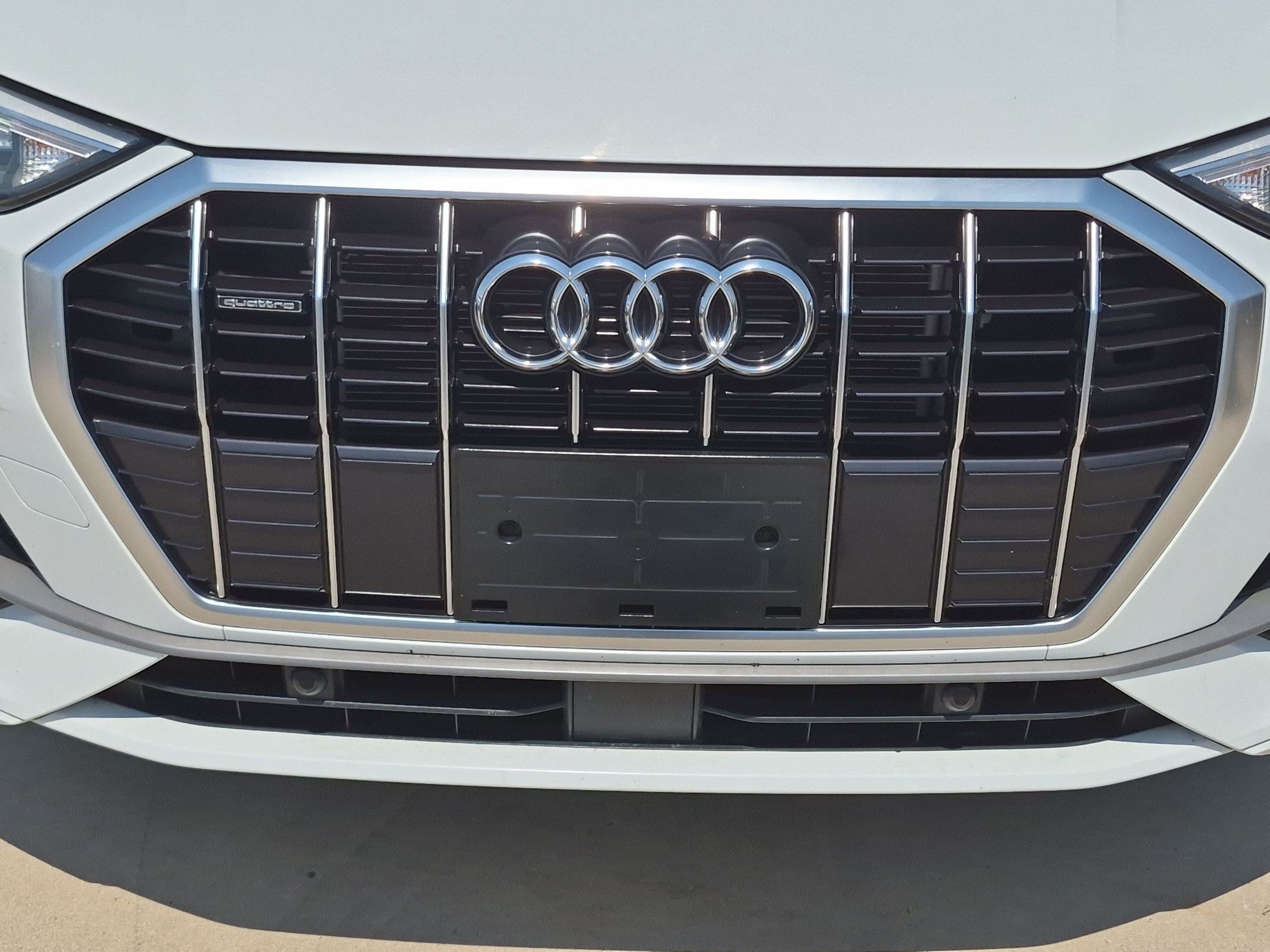 Used 2022 Audi Q3 2.0T Premium AWD/4WD image 9