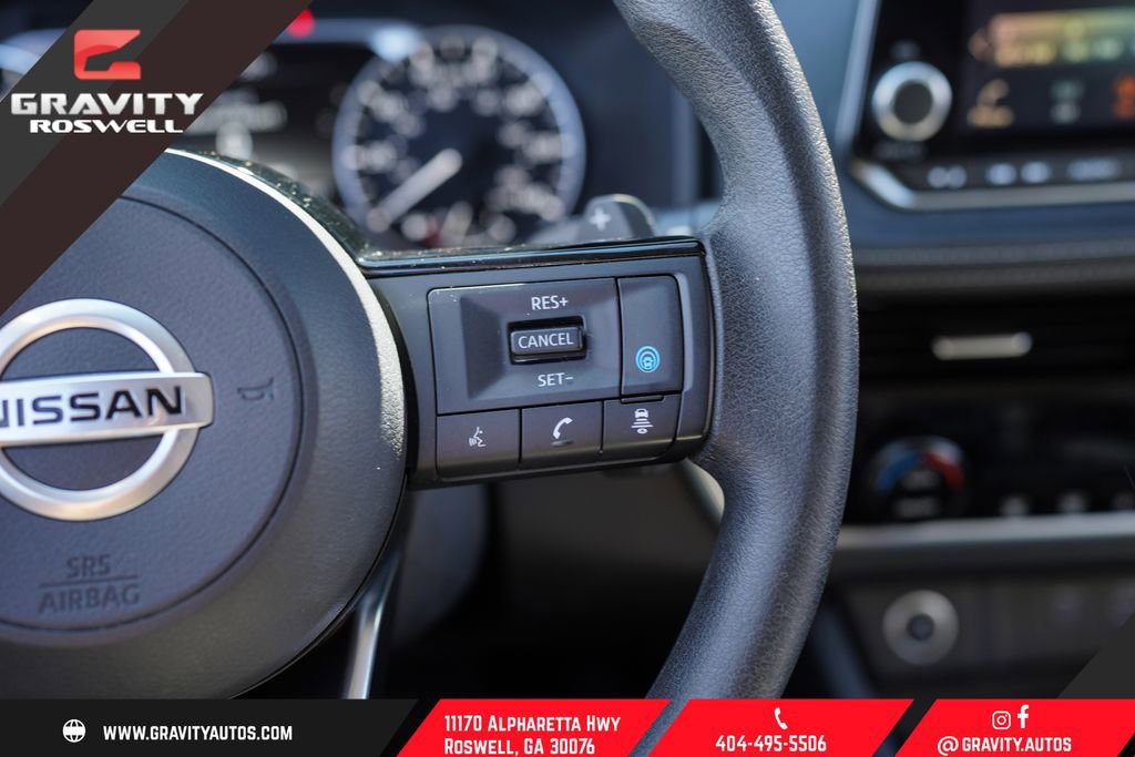 Used 2021 Nissan Rogue SV image 29