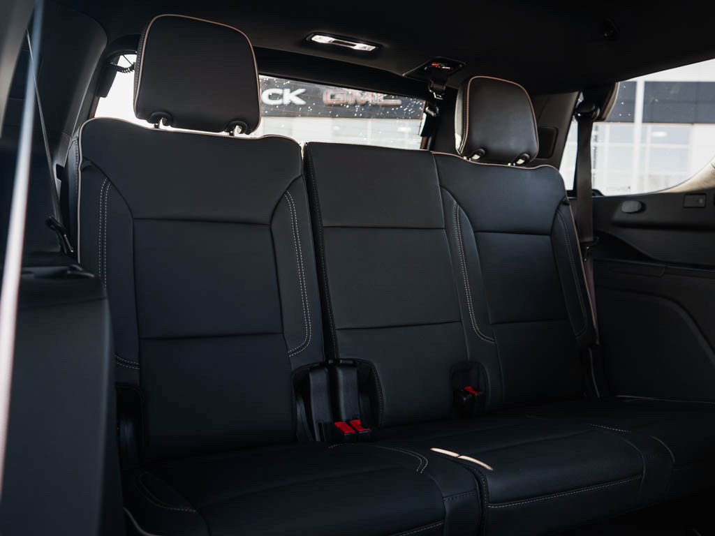 New 2026 GMC Yukon Elevation w/ LPO, Floor Liner Package image 13