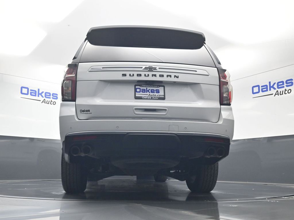 Used 2023 Chevrolet Suburban High Country w/ Premium Package 2 AWD/4WD image 47
