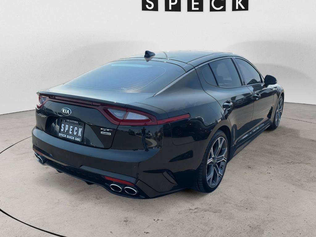 Used 2018 Kia Stinger GT2 AWD/4WD image 5