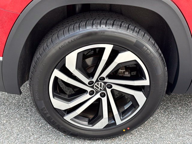 Used 2022 Volkswagen Atlas SEL AWD/4WD image 25