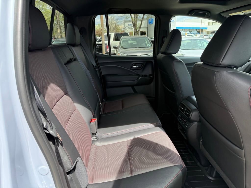 Certified 2026 Honda Ridgeline Black Edition image 22