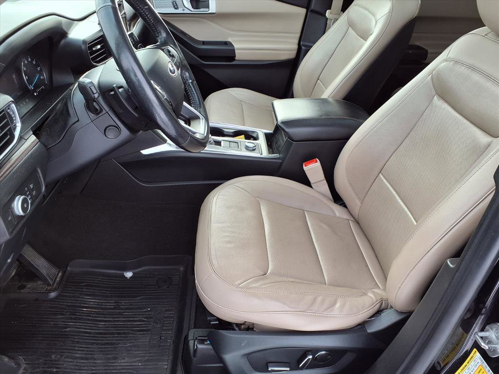 Used 2020 Ford Explorer Limited w/ Class III Trailer Tow Package AWD/4WD image 14