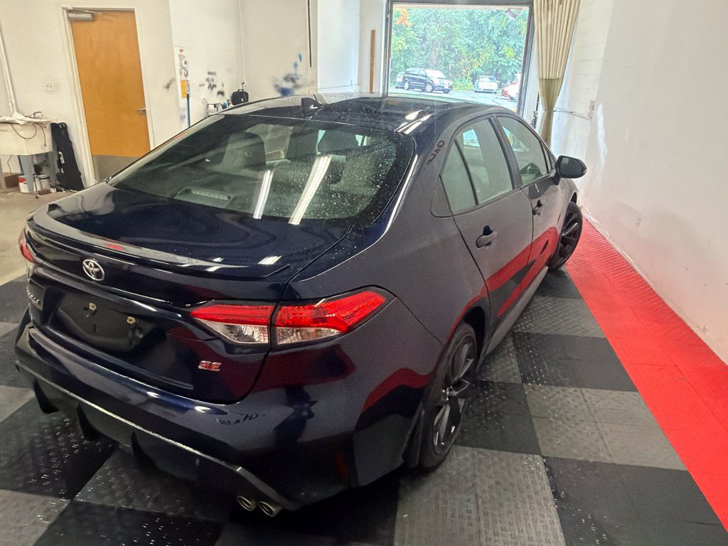 Used 2023 Toyota Corolla SE FWD image 11