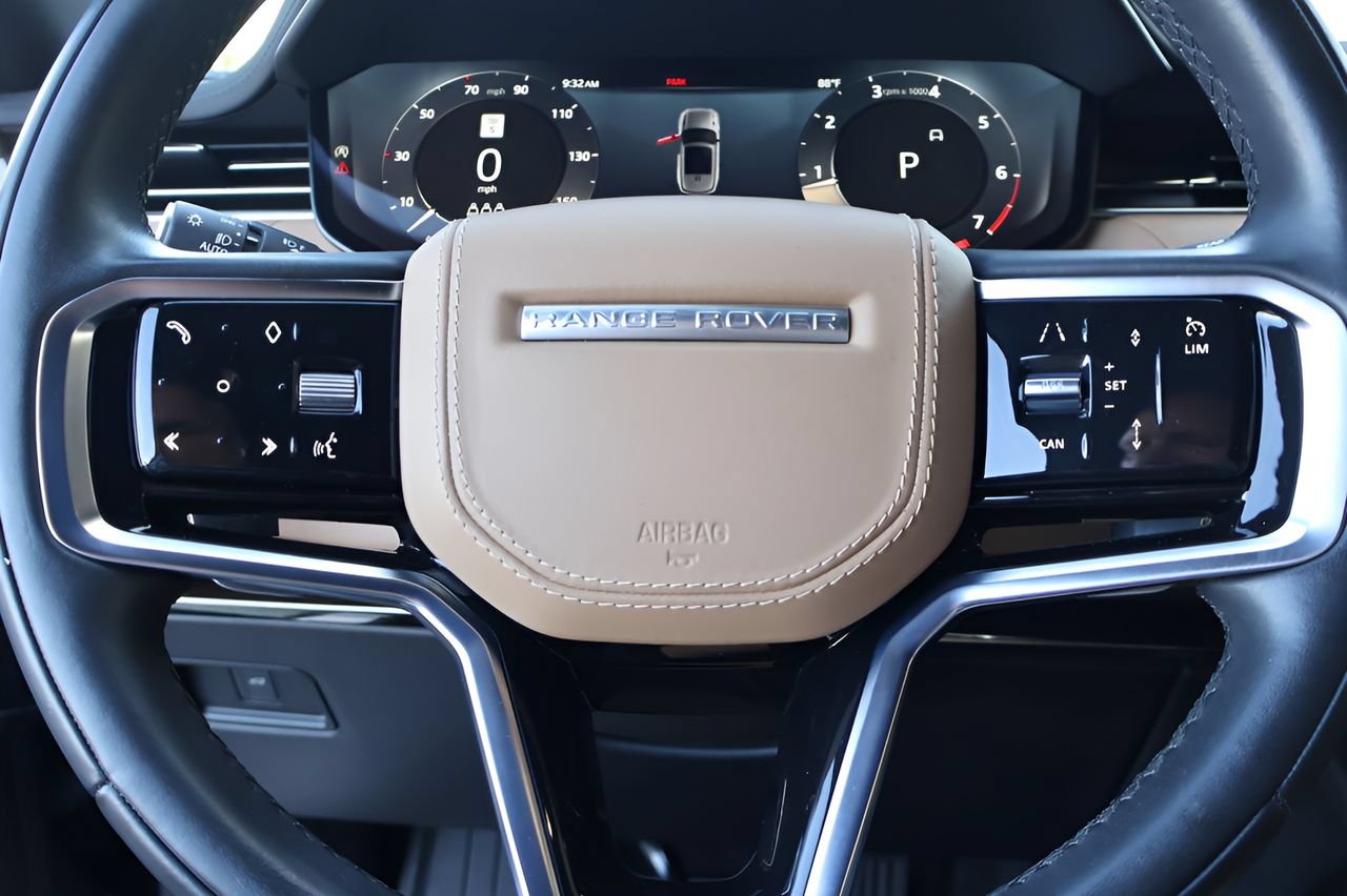 Used 2023 Land Rover Range Rover Sport SE AWD/4WD image 20