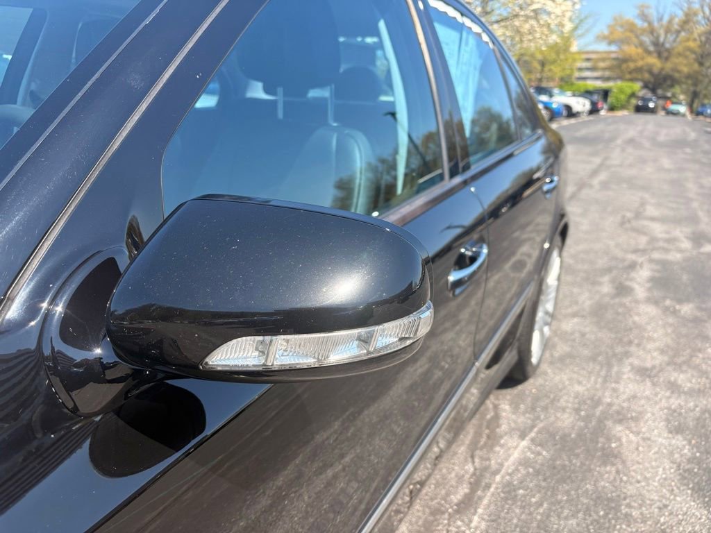 Used 2008 Mercedes-Benz E 550 Sedan image 11