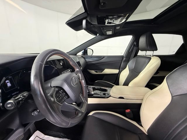 Used 2023 Lexus NX 250 FWD image 17