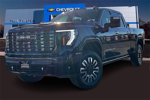New 2026 GMC Sierra 2500 Denali Ultimate w/ Max Trailering Package image 2