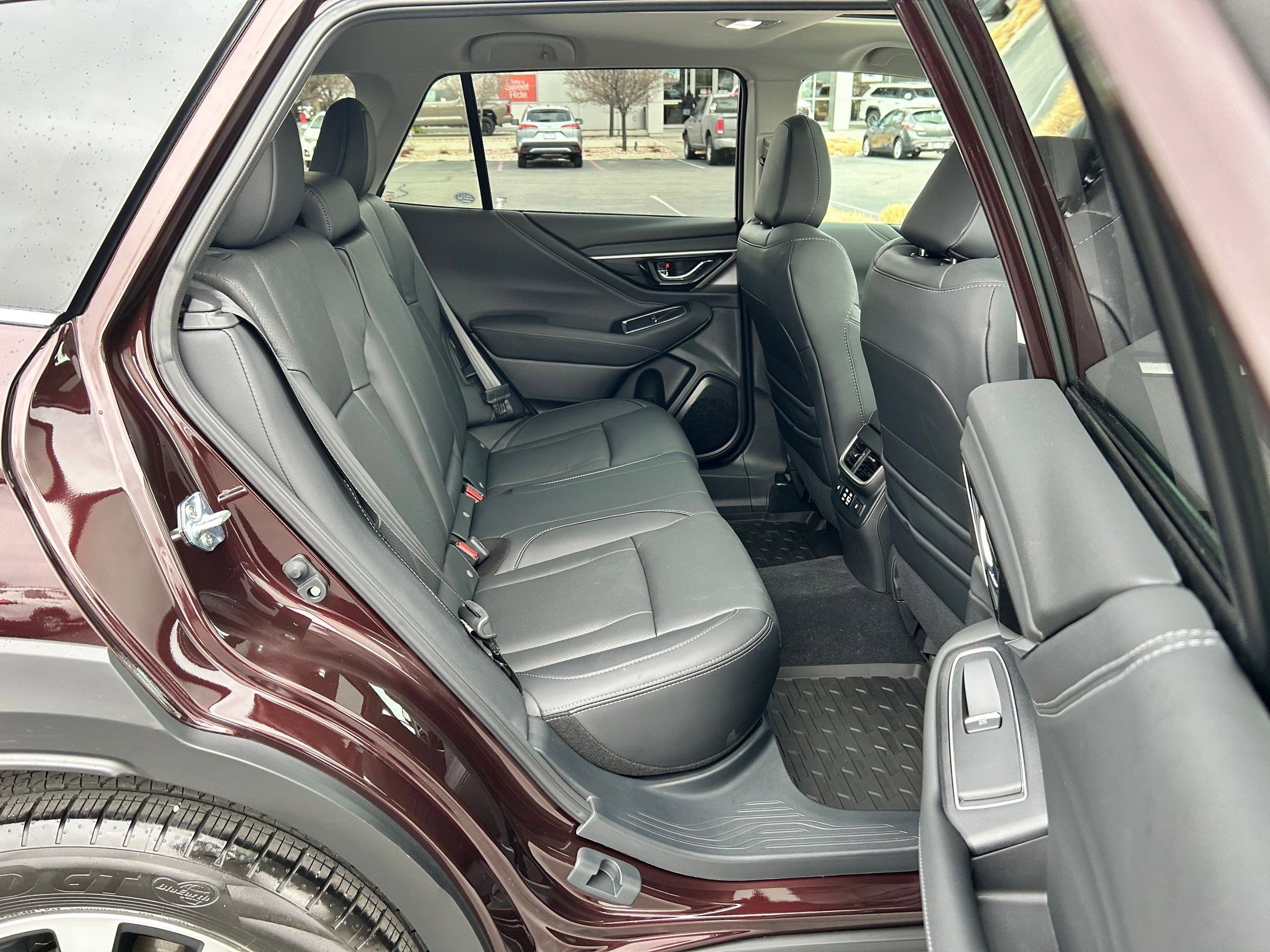 Used 2025 Subaru Outback Touring XT w/ Popular Package #2 image 26