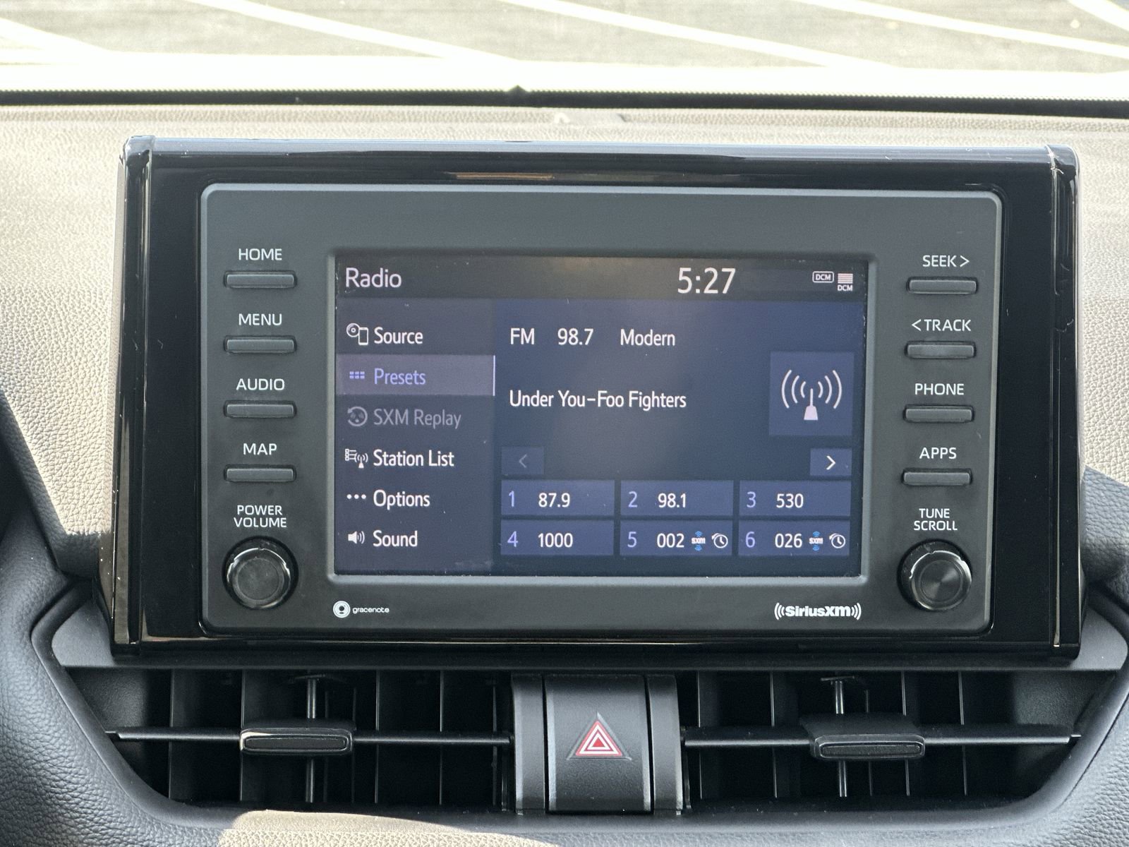 Used 2022 Toyota RAV4 LE AWD/4WD image 26