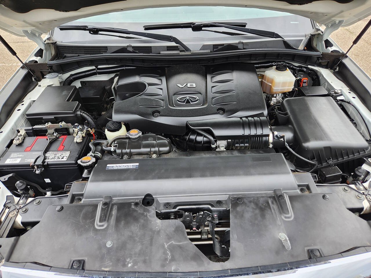 Used 2019 INFINITI QX80 Luxe w/ All-Season Package AWD/4WD image 30