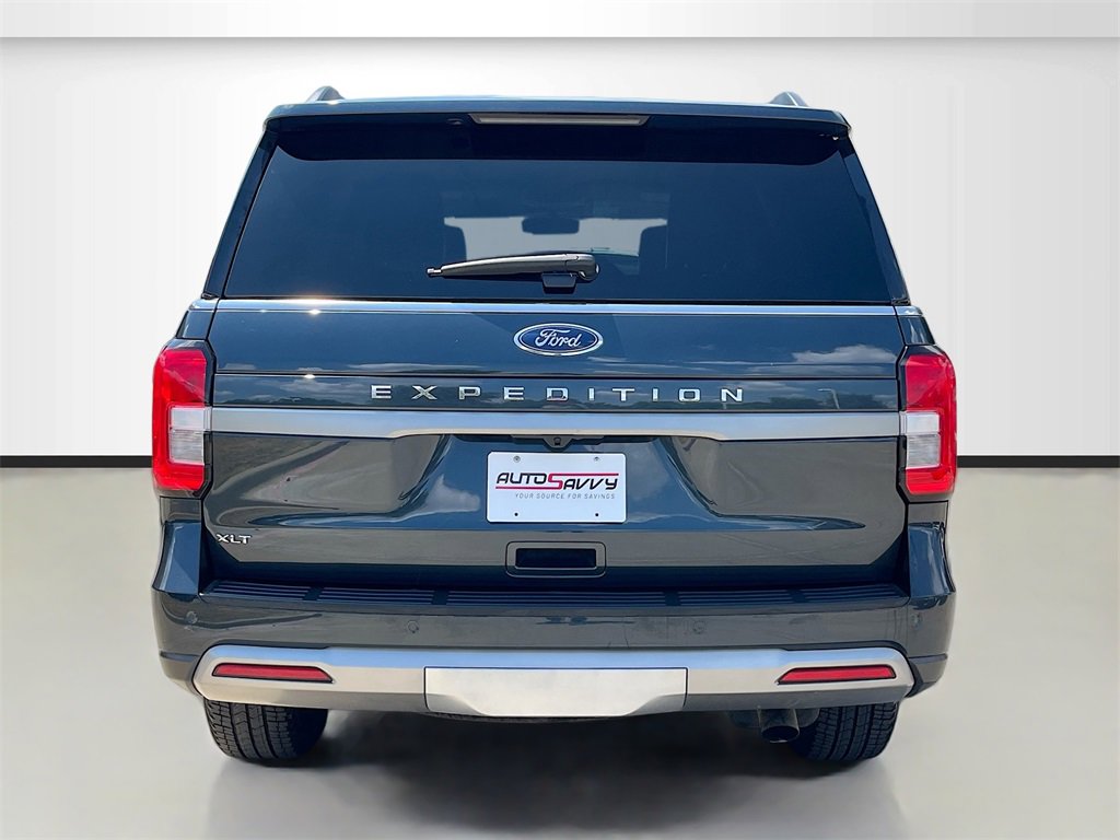 Used 2024 Ford Expedition XLT image 6