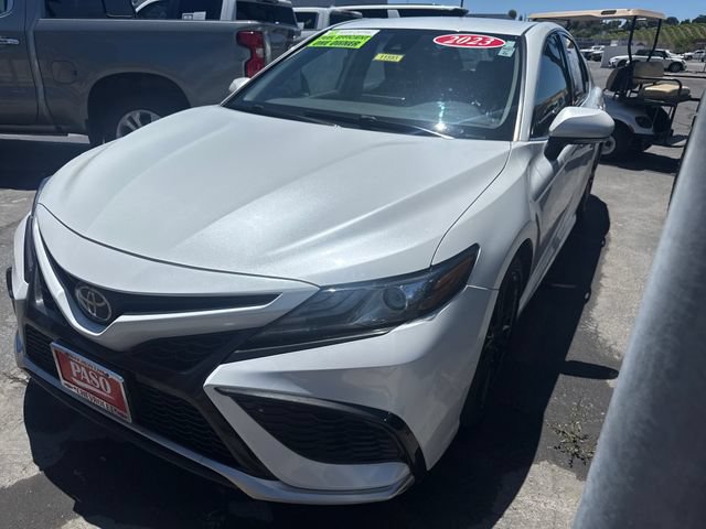 Used 2023 Toyota Camry XSE FWD image 10