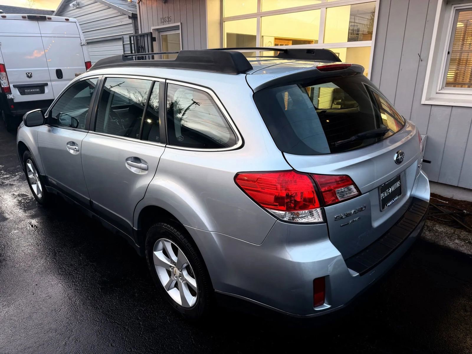 Used 2014 Subaru Outback 2.5i image 2