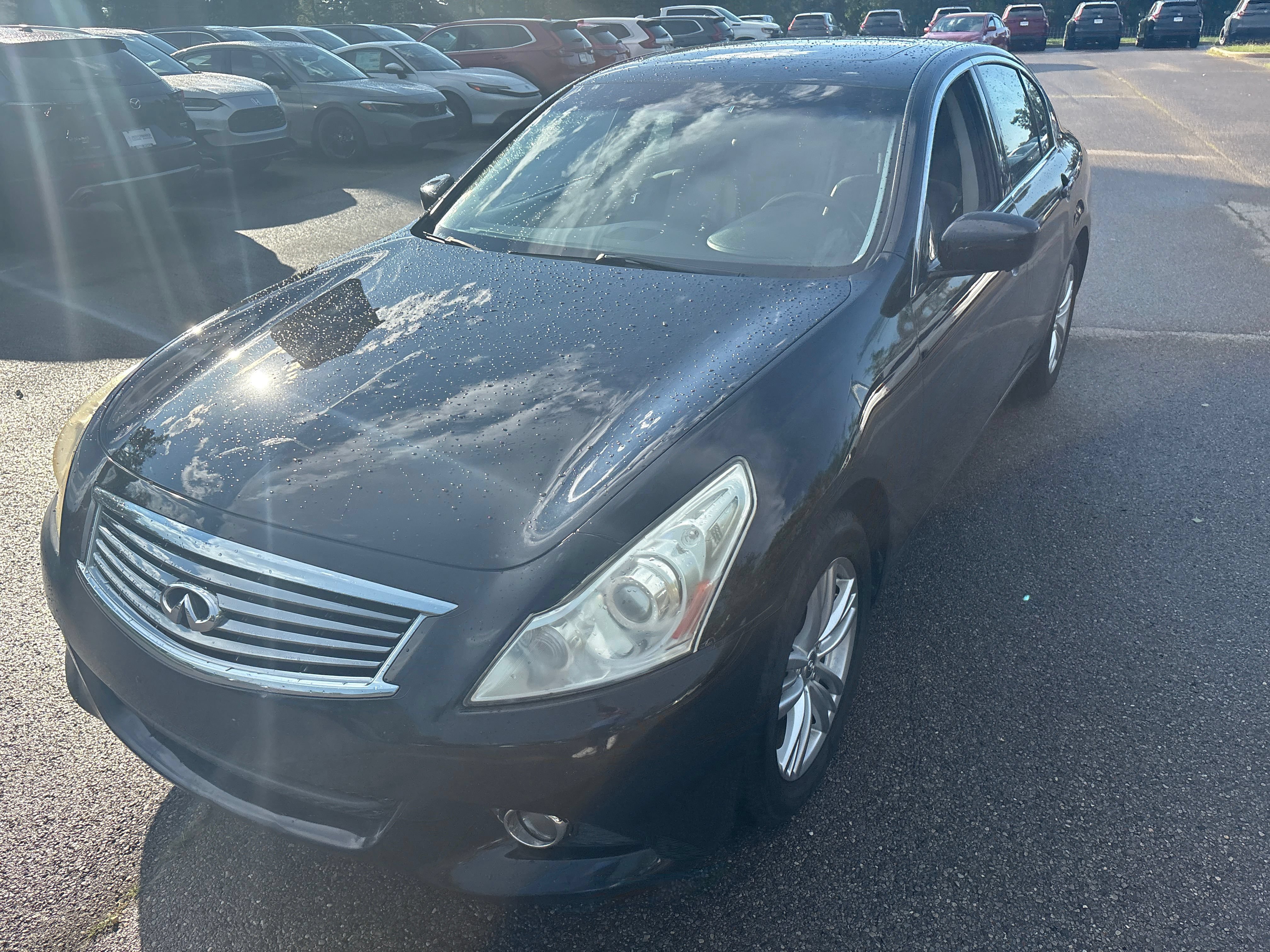 Used 2013 INFINITI G37 x Sedan w/ Premium Pkg AWD/4WD image 13