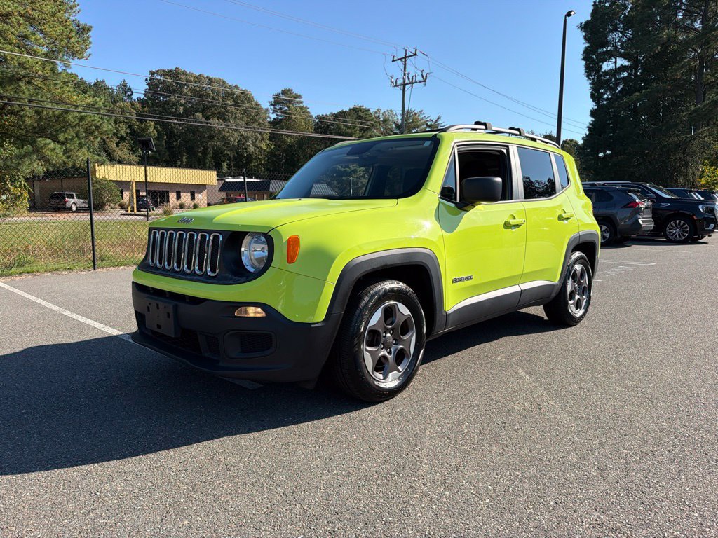 Used 2017 Jeep Renegade Sport w/ Power & Air Group FWD image 2