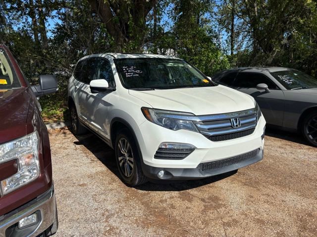 Used 2017 Honda Pilot EX-L image 2