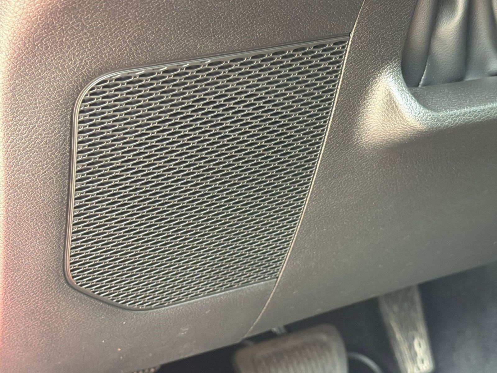 Used 2023 Jeep Gladiator Sport AWD/4WD image 21