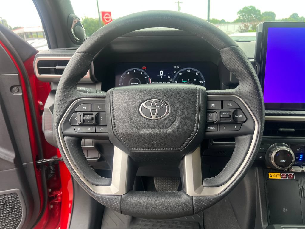 Used 2026 Toyota 4Runner Limited AWD/4WD image 23