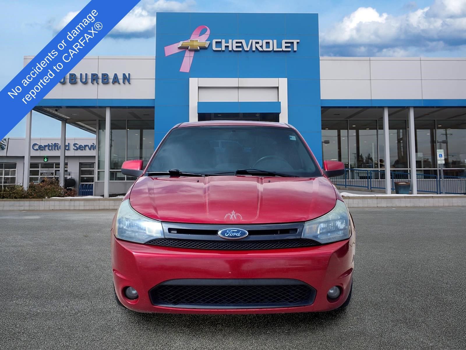 Used 2010 Ford Focus SES FWD image 2
