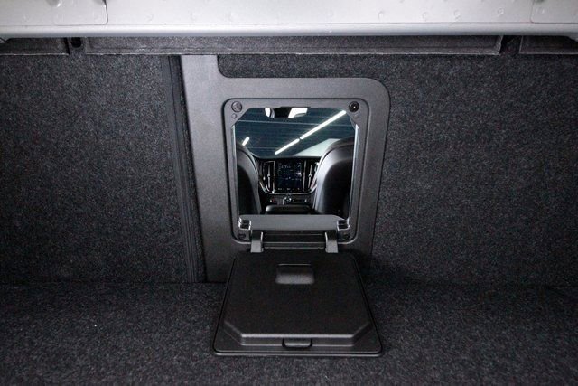 Certified 2023 Volvo S60 T8 Plus image 26