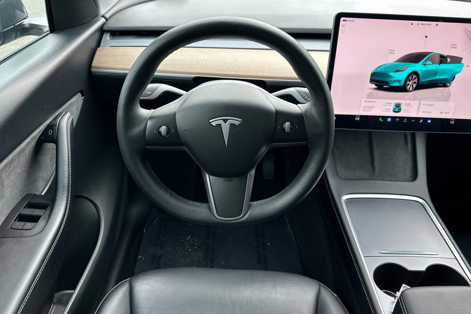 Used 2022 Tesla Model Y Long Range image 18