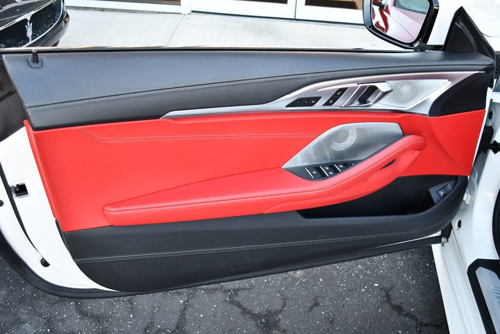 Used 2021 BMW 840i Convertible w/ M Sport Package image 11