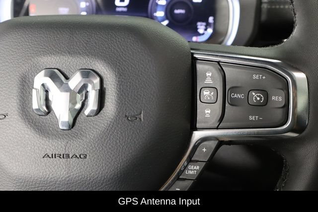 Used 2025 RAM 1500 Laramie AWD/4WD image 10