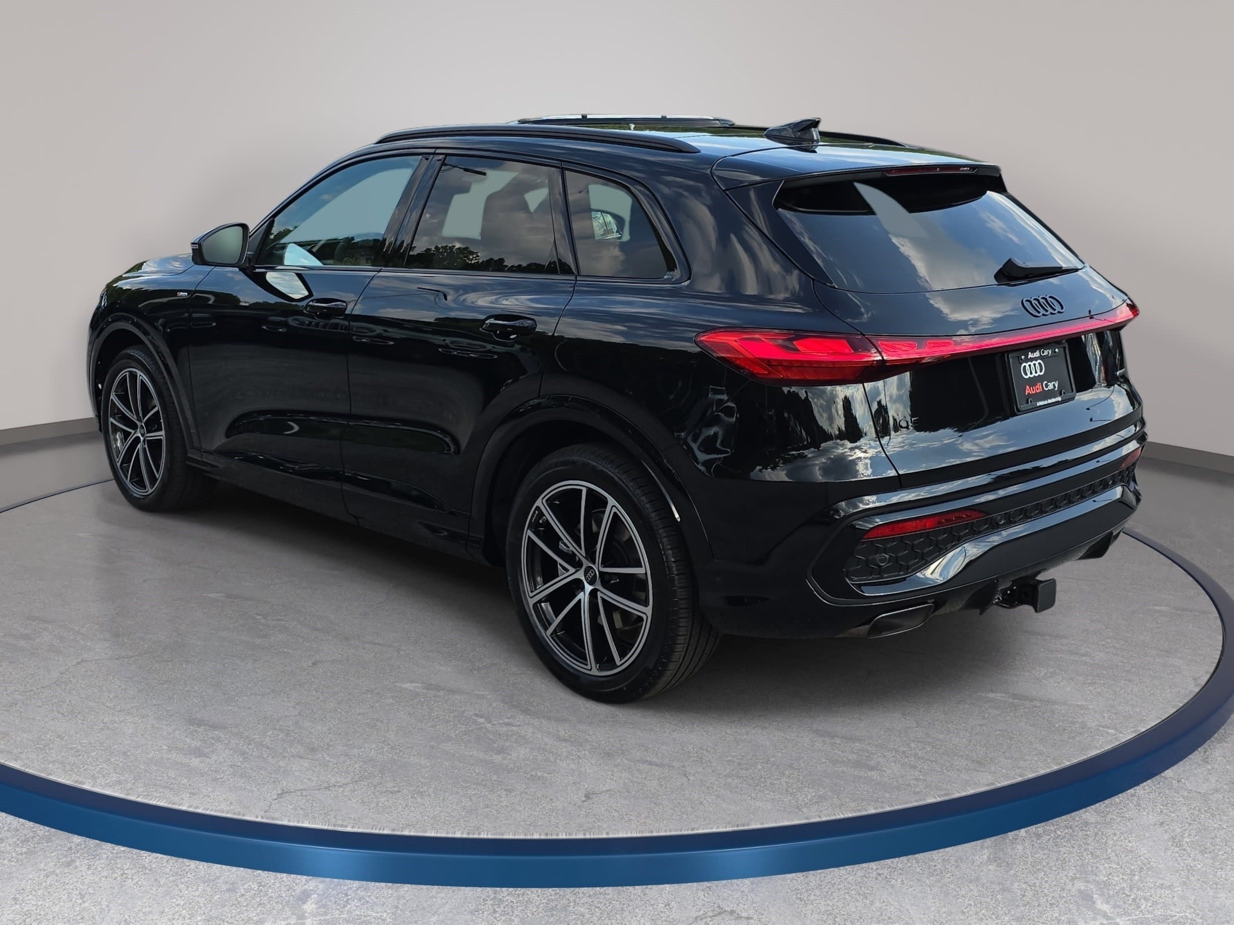 New 2026 Audi Q5 Prestige AWD/4WD image 7