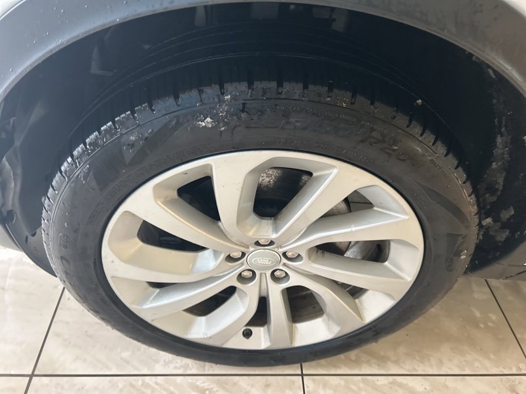 Used 2020 Land Rover Discovery Sport S image 19