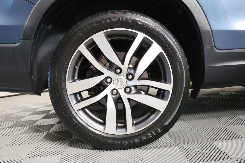Used 2016 Honda Pilot Touring image 7