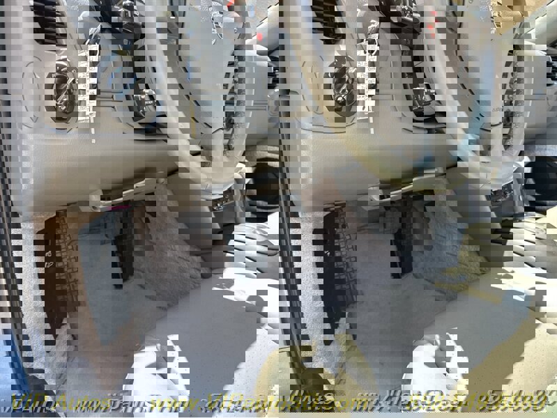 Used 2001 Porsche 911 Carrera 4 image 27