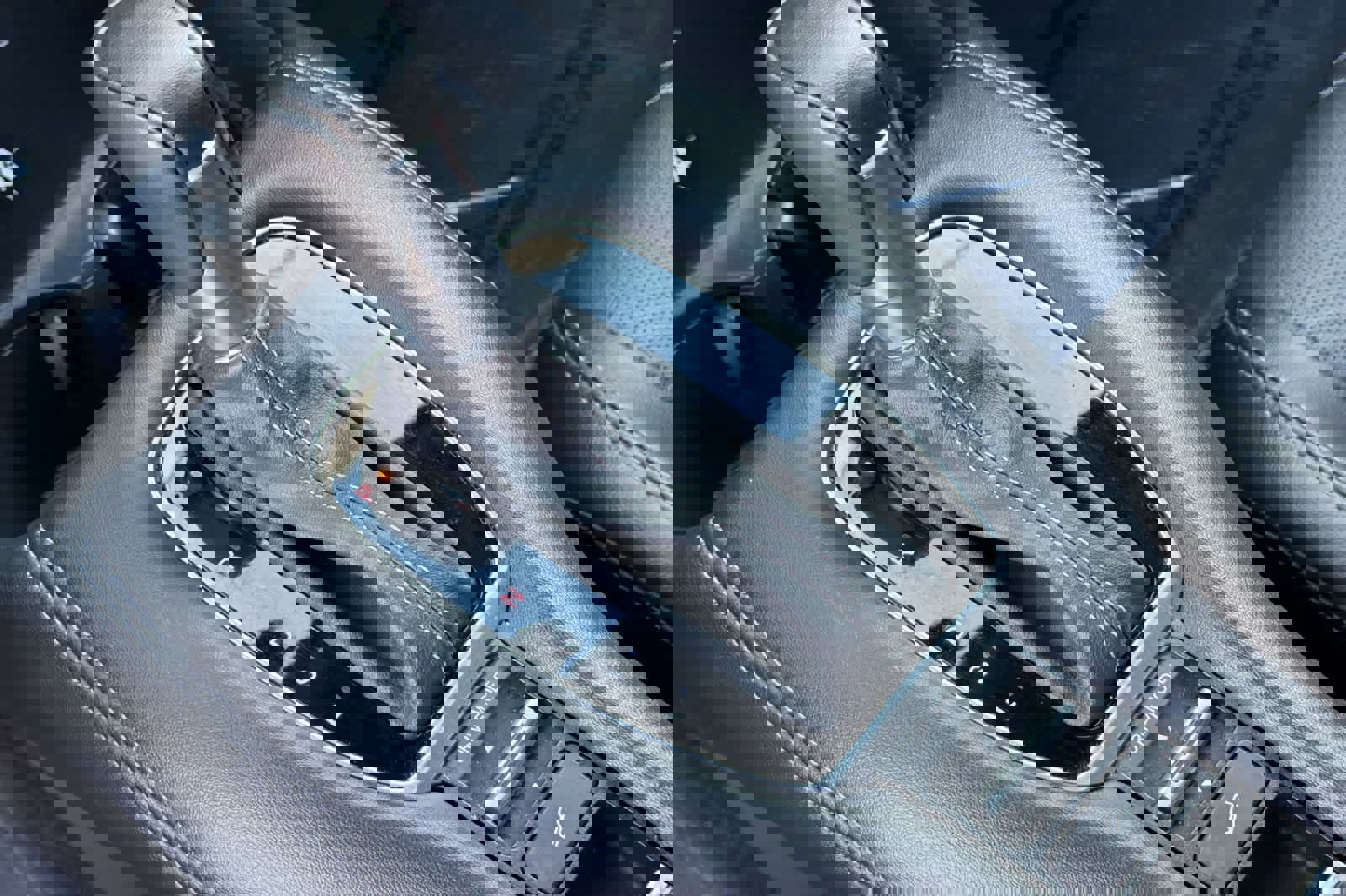 Used 2025 Honda HR-V EX-L image 23