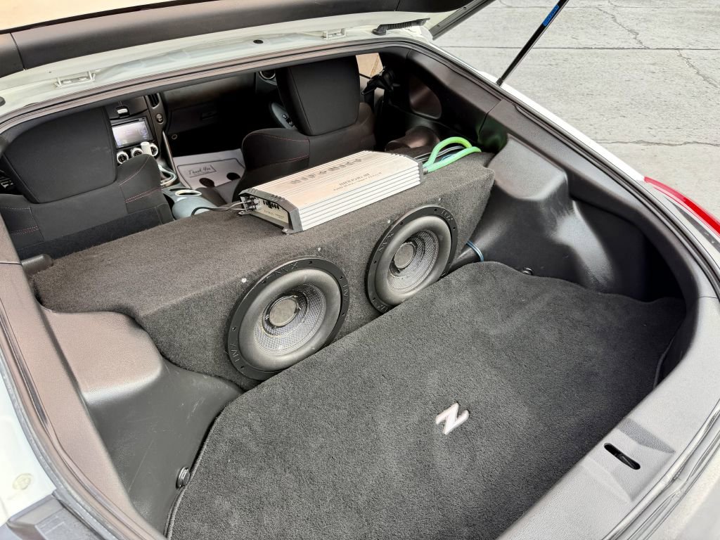 Used 2012 Nissan 370Z NISMO image 18