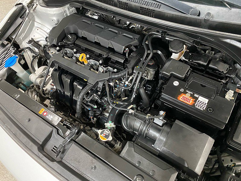 Used 2020 Hyundai Accent SE image 16