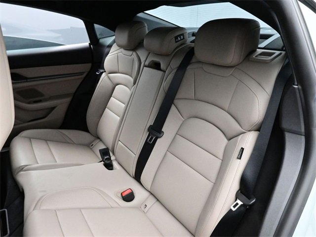 Used 2025 Porsche Taycan image 13
