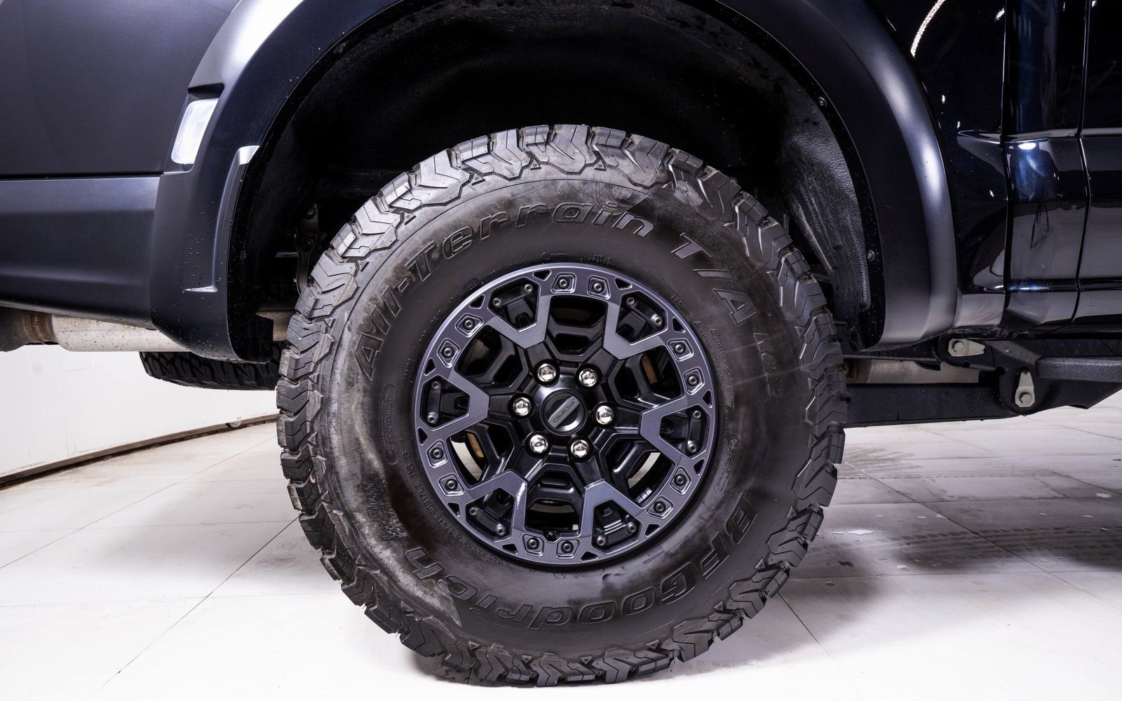 Used 2025 Ford F150 Raptor w/ Equipment Group 803A Raptor R image 13