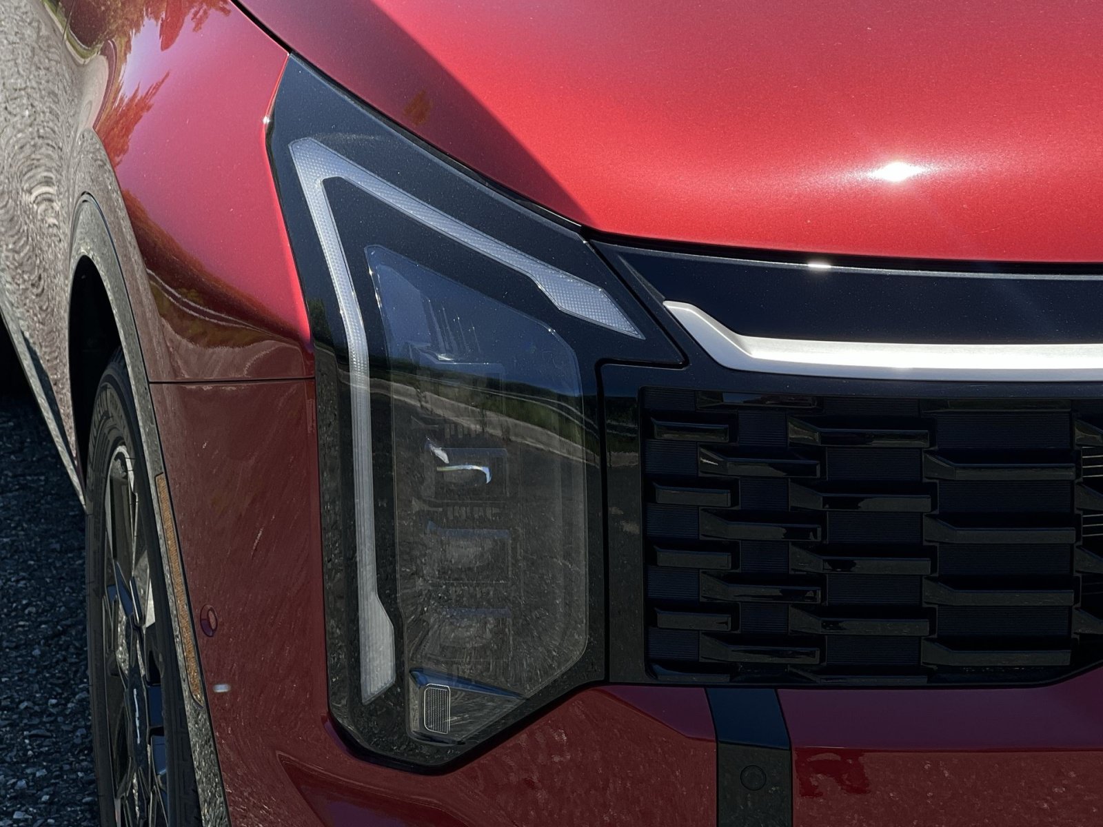 New 2026 Kia Sportage SX AWD/4WD image 13