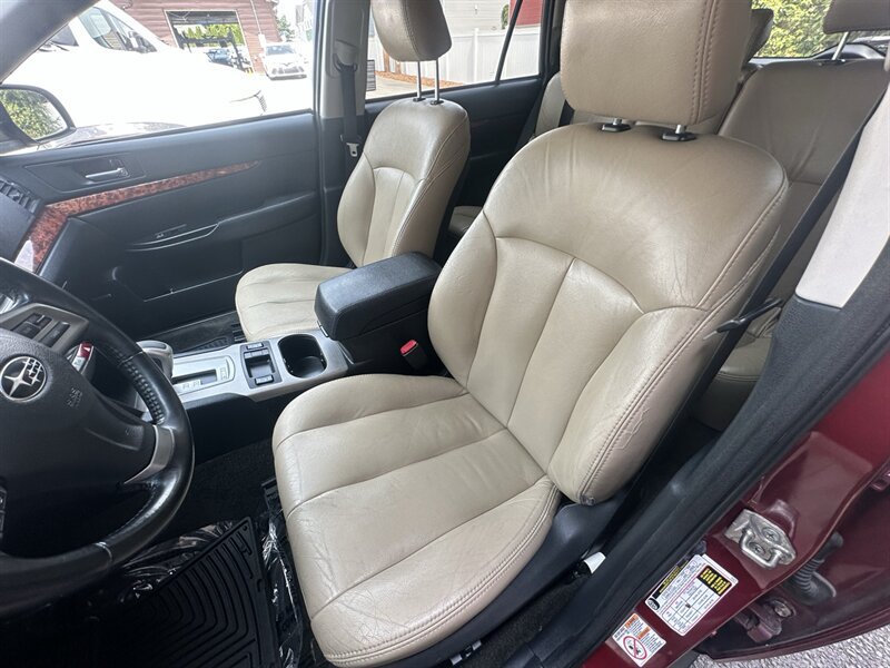 Used 2012 Subaru Outback 3.6R Limited AWD/4WD image 56