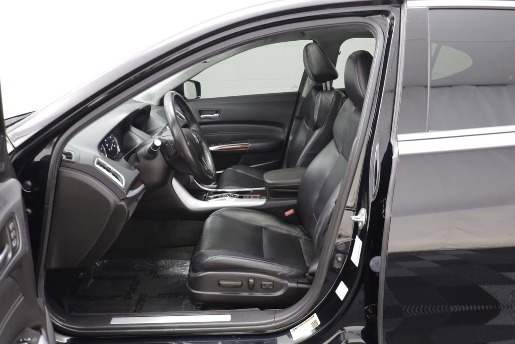 Used 2016 Acura TLX V6 SH-AWD w/ Advance Package image 5