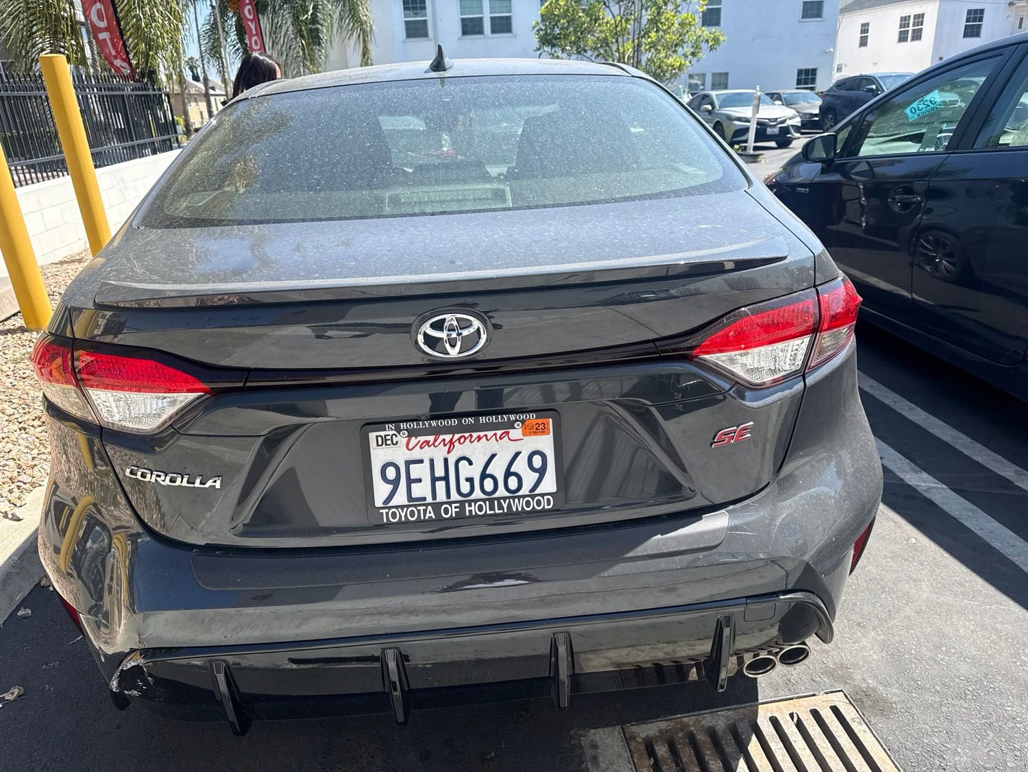 Used 2023 Toyota Corolla SE w/ SE Premium Package FWD image 4