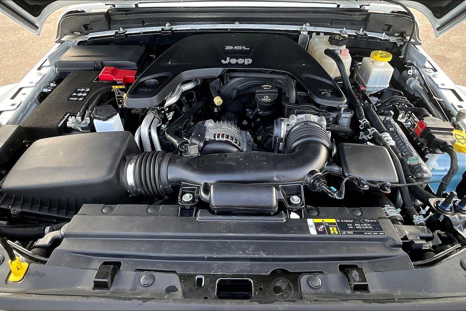 Used 2020 Jeep Gladiator Rubicon image 10