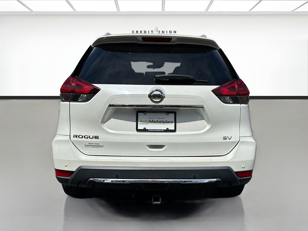 Used 2019 Nissan Rogue SV w/ Premium Package image 5