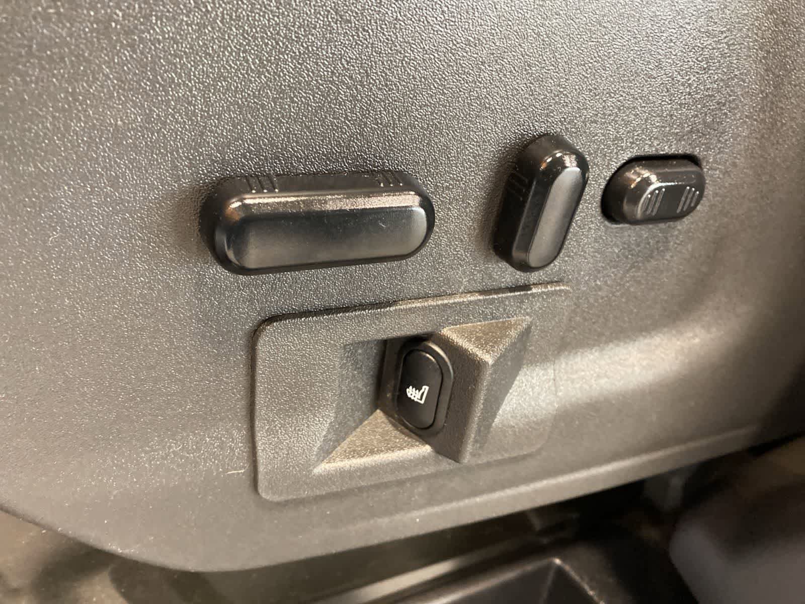Used 2019 Ford Transit 150 XLT image 16