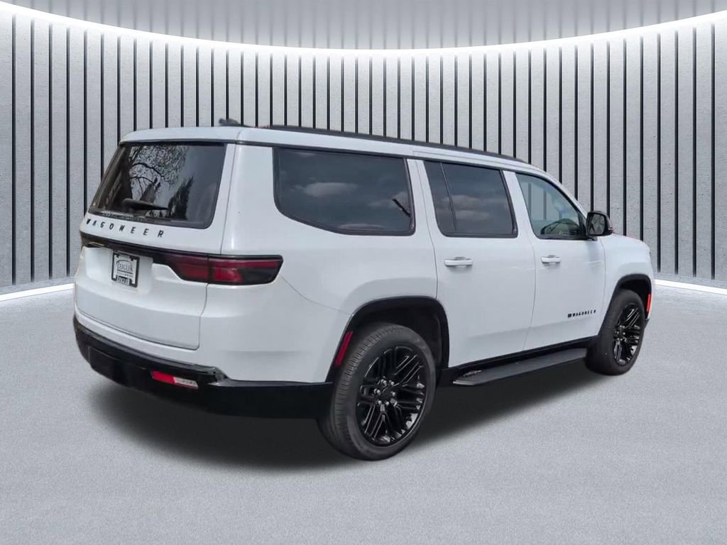 Certified 2025 Jeep Wagoneer Series II w/ Premium Group I AWD/4WD image 9