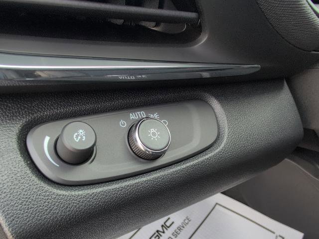 New 2025 Buick Envista Preferred w/ Convenience I Package image 16
