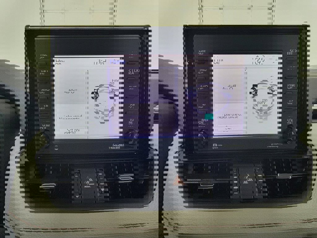 Certified 2022 Toyota RAV4 XLE Premium image 23