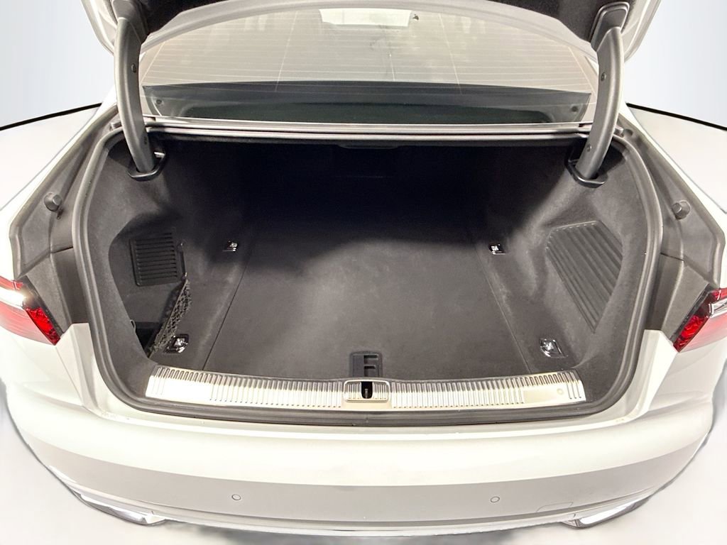 Used 2019 Audi A8 L 3.0T image 29